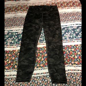 Fabletics Powerhold leggings